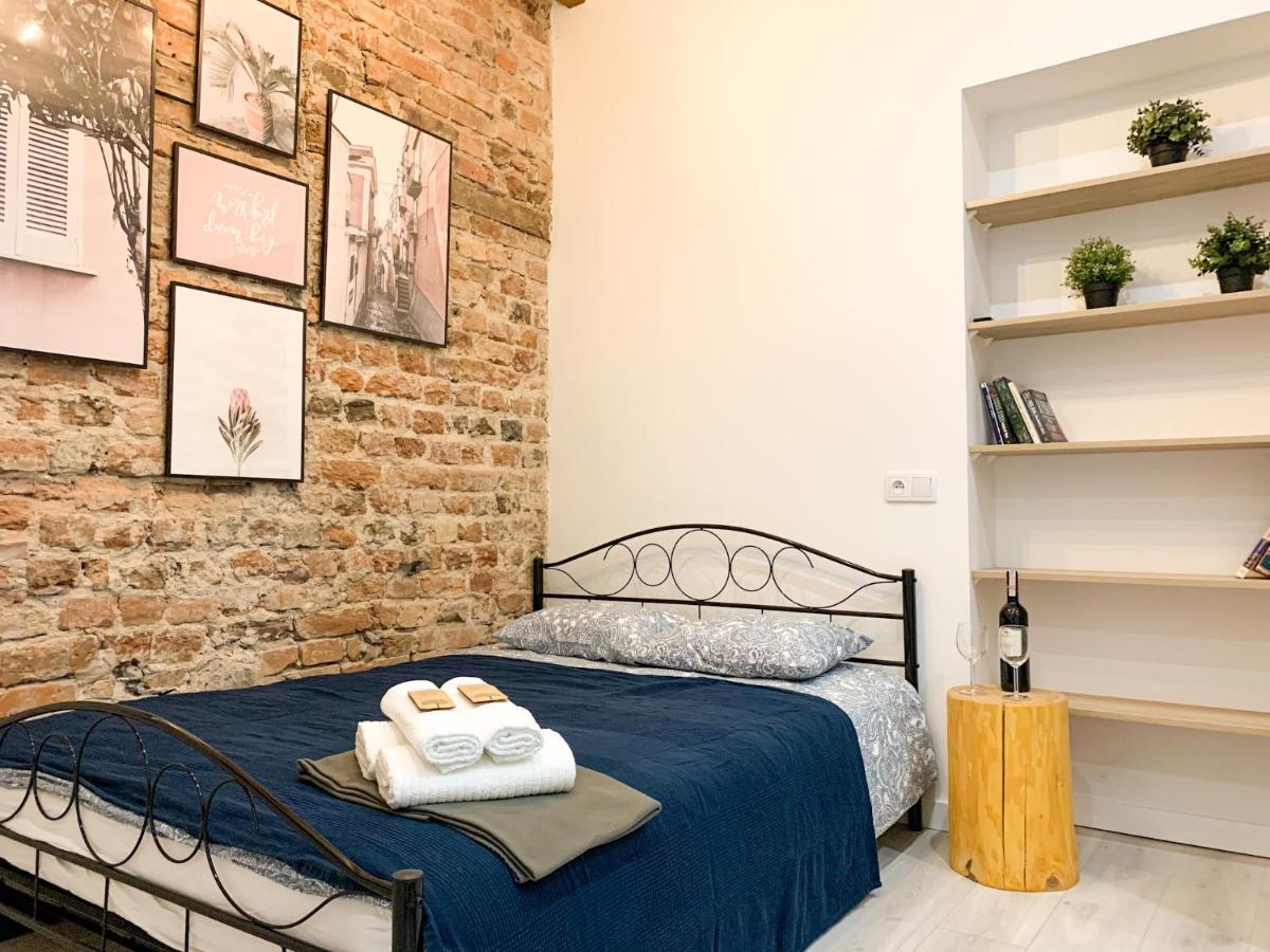 Stary Toruń Simply Modern Apartment מראה חיצוני תמונה